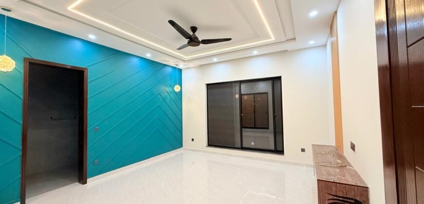 1 Kanal beautiful Lower portion for rent in IEP Engineer Town Lahore