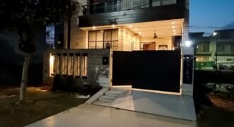 10 Marla Double Kitchen House for Sale in IEP Town, Lahore – Price 250 Lac