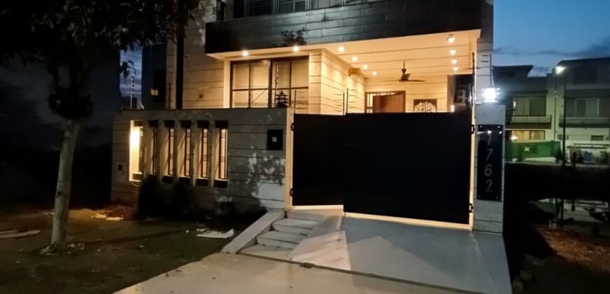 10 Marla Double Kitchen House for Sale in IEP Town, Lahore – Price 250 Lac